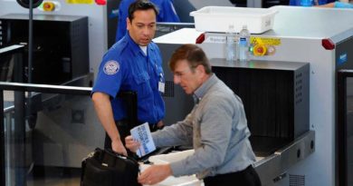 EEUU pide reforzar control de equipos electrónicos en aeropuertos