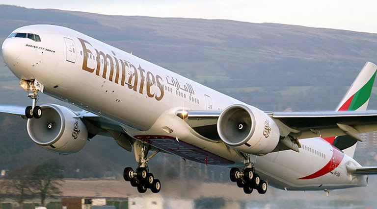 México veta vuelo de Emirates desde Barcelona