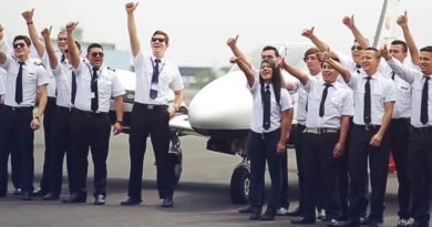 Latam firmó convenio con escuelas de pilotos de Perú