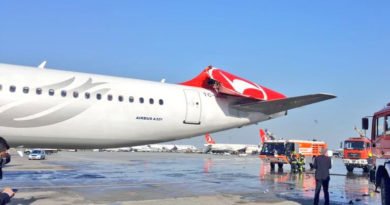 Asiana Airlines colisiona en tierra con avion de Turkish en Istambul